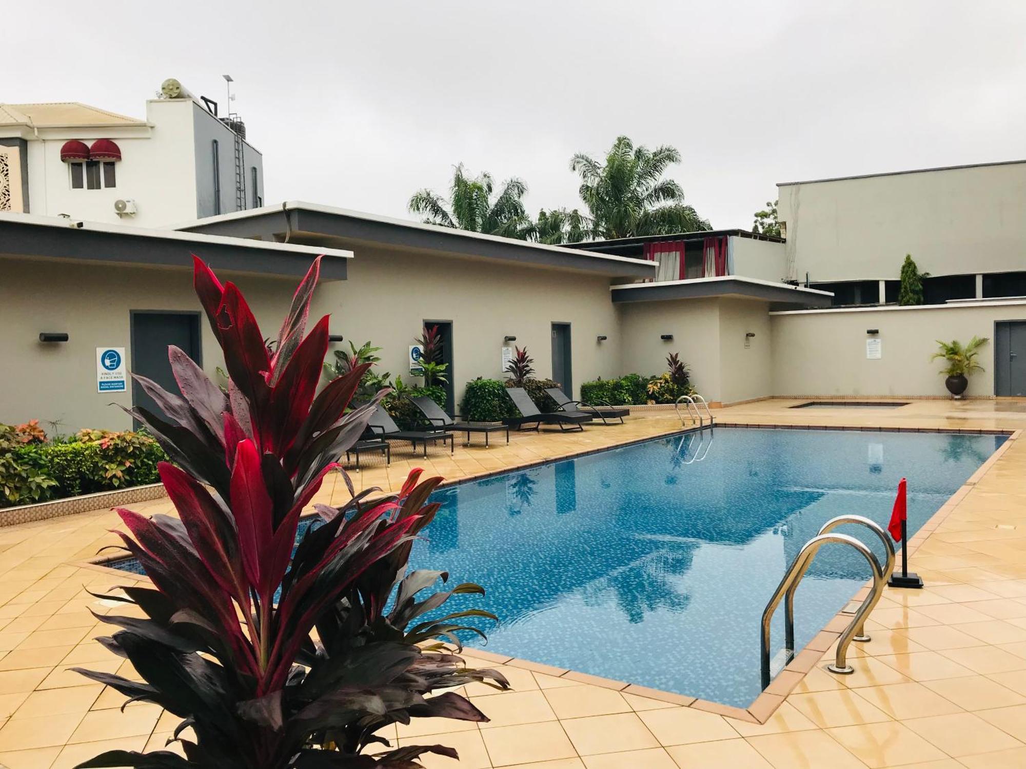 Golden Tulip Ibadan Hotel Exterior photo