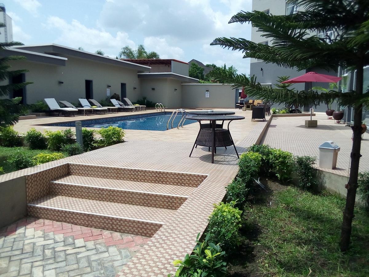 Golden Tulip Ibadan Hotel Exterior photo